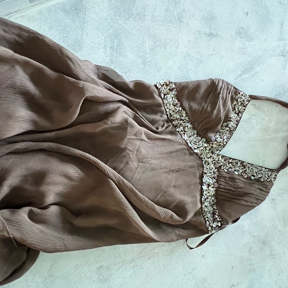 BCBG Max Azaria Size 12 Cocktail Crepe lined dress. - Picture 3 of 5